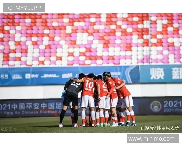 南京篮球队实力大变革引发热议球迷期待新赛季表现与发展潜力 南京篮球队实力大变革引发热议球迷期待新赛季表现与发展潜力